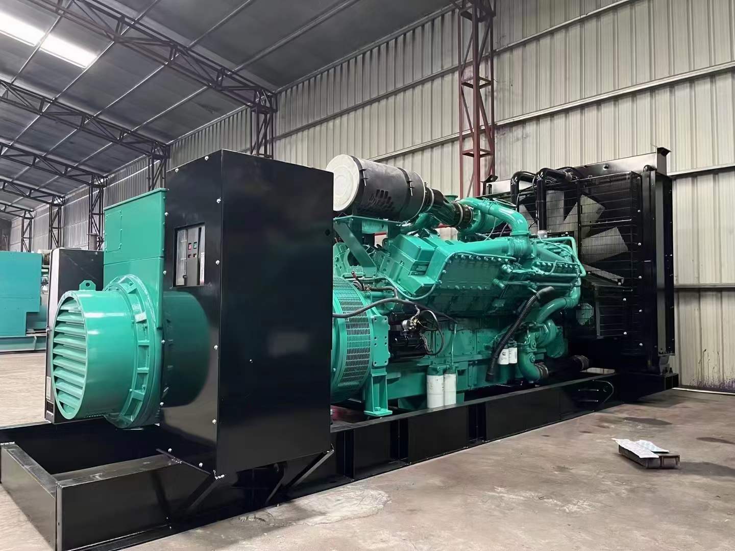 井陉如何评估无功补偿装置的性能和效果？