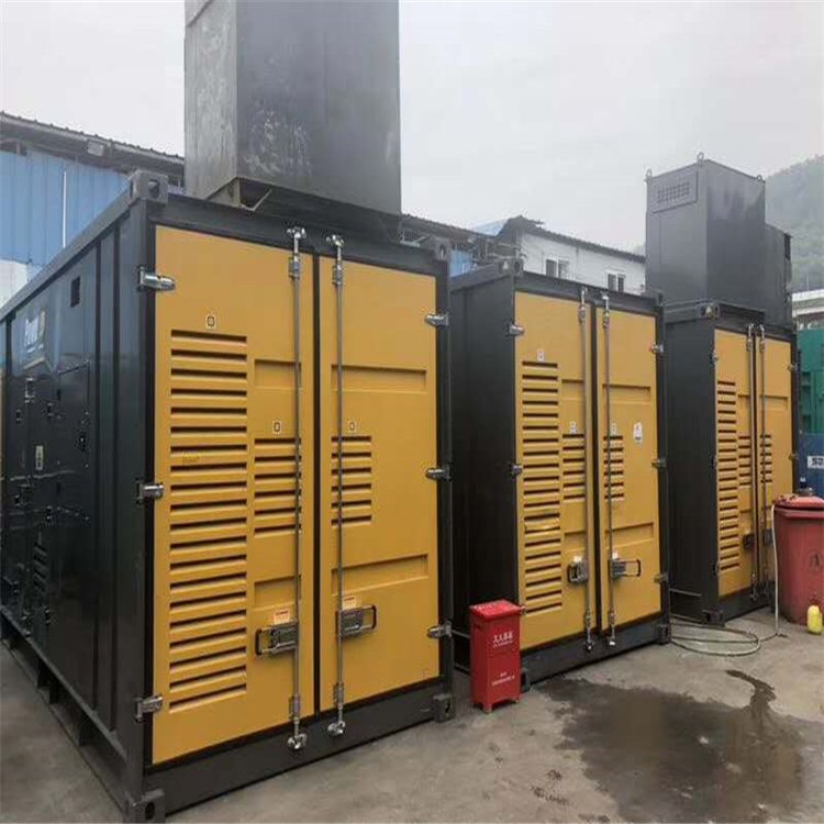 井陉温度变化对不同类型欠压保护装置的可靠性影响有何差异？