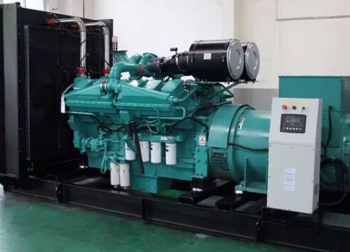 井陉发电机如何选择合适的除垢剂来清洗水冷式机油散热器？